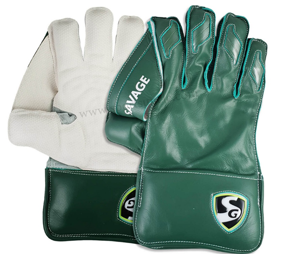 Keeping gloves for junior players